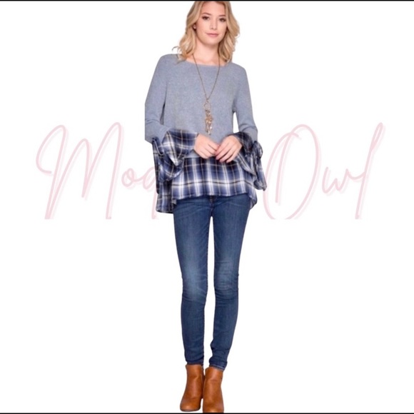 NWT Brand new Blue Sweater type blouse - Large only - Picture 3 of 5